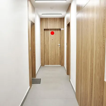 アパート Ab Studio *